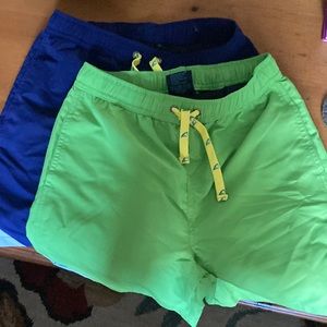 2 boys dryfins bathing suits, never worn size youth large
